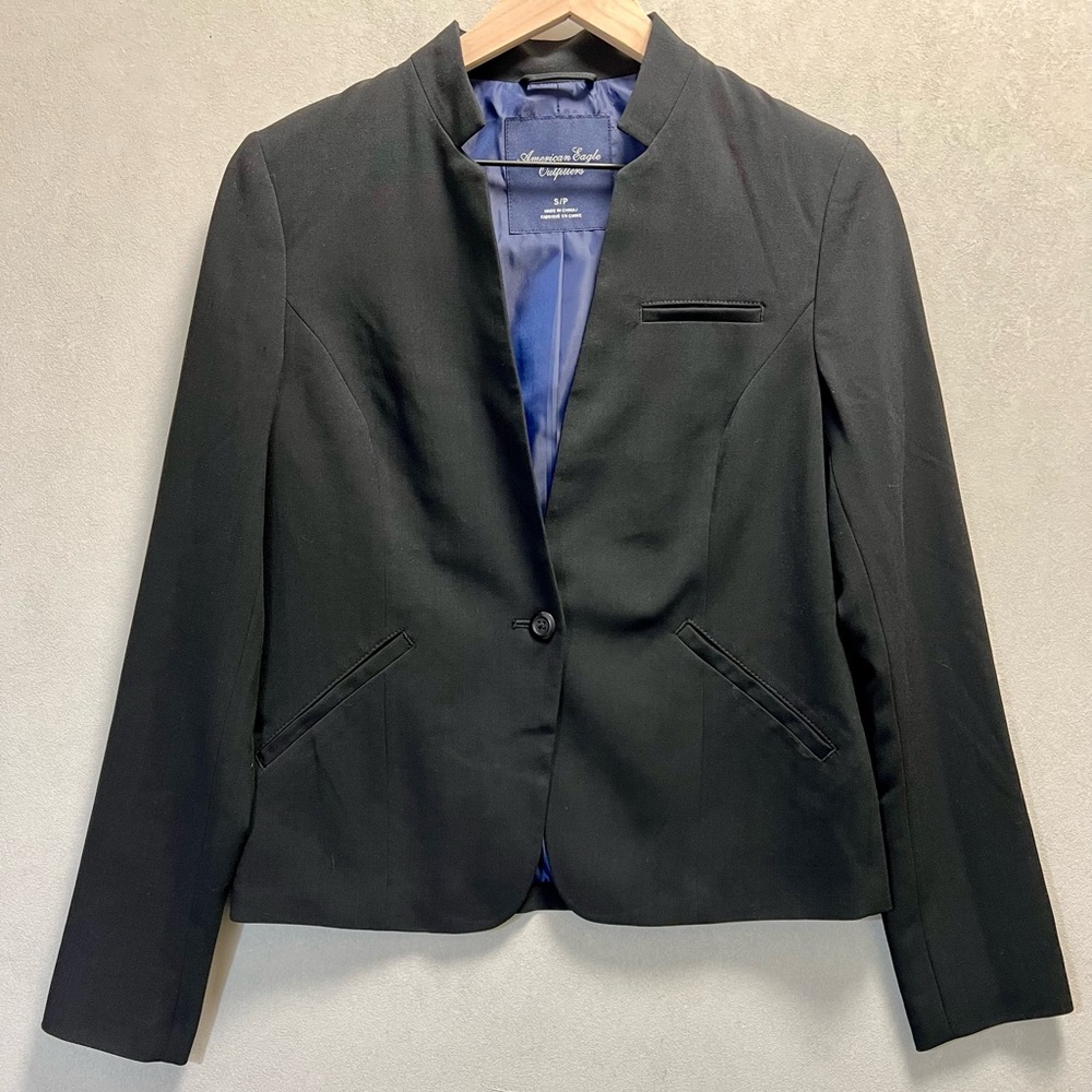 American Eagle Outfitters Black Blazer
